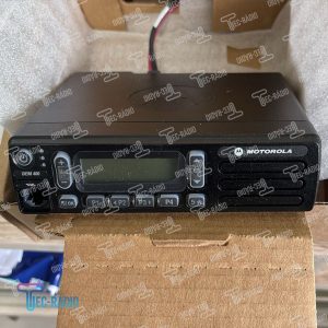 Rádio Móvel Motorola DEM400 Analógico e Digital Bidirecional.